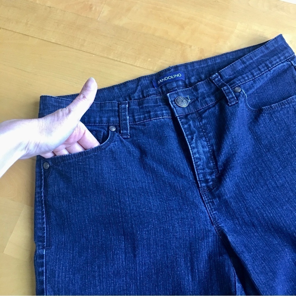 Bandolino Mid Rise Riley Bermuda Jean Shorts, Blue Denim, Size 6 - Picture 4 of 17